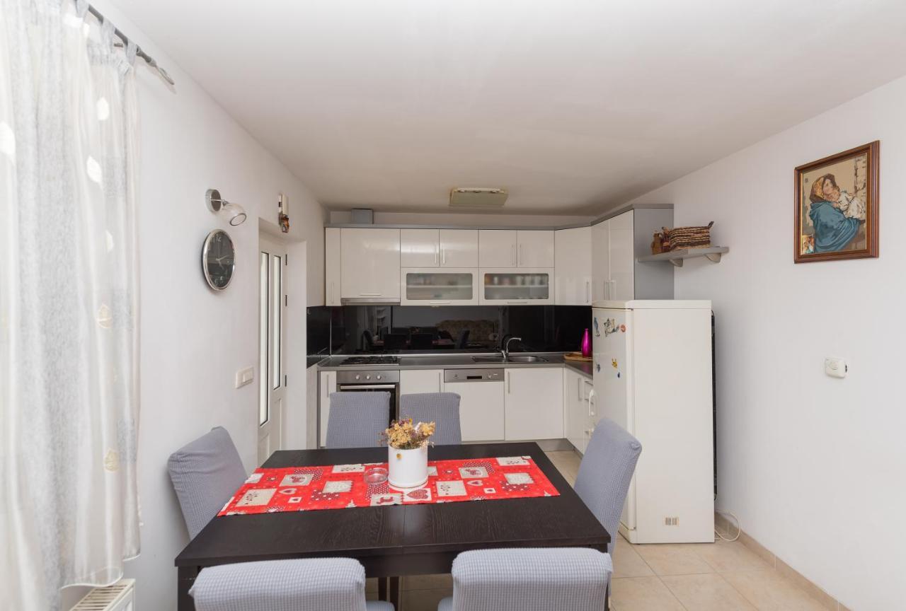 Villa Violeta With Amazing Sea View Makarska Exteriör bild
