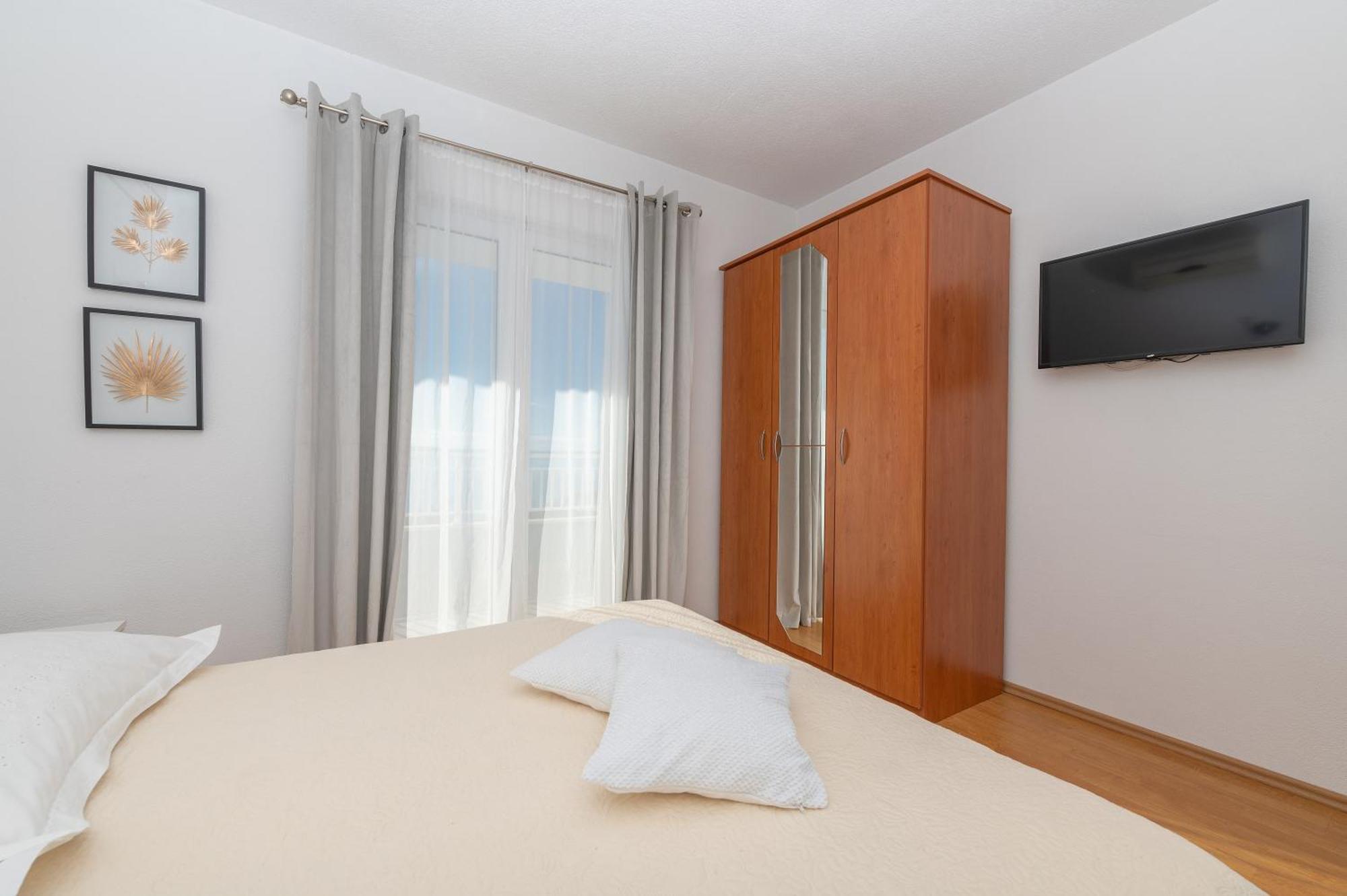 Villa Violeta With Amazing Sea View Makarska Exteriör bild